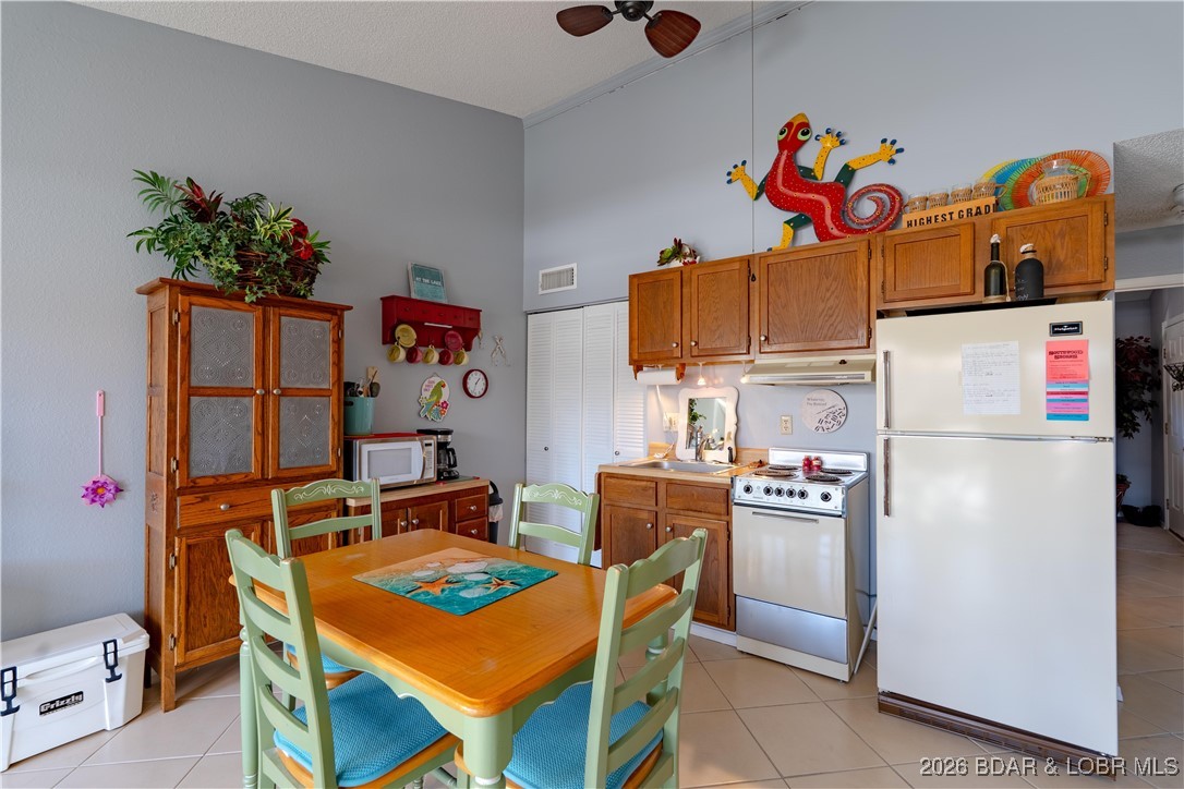 Southwood Shores Condominium - Residential