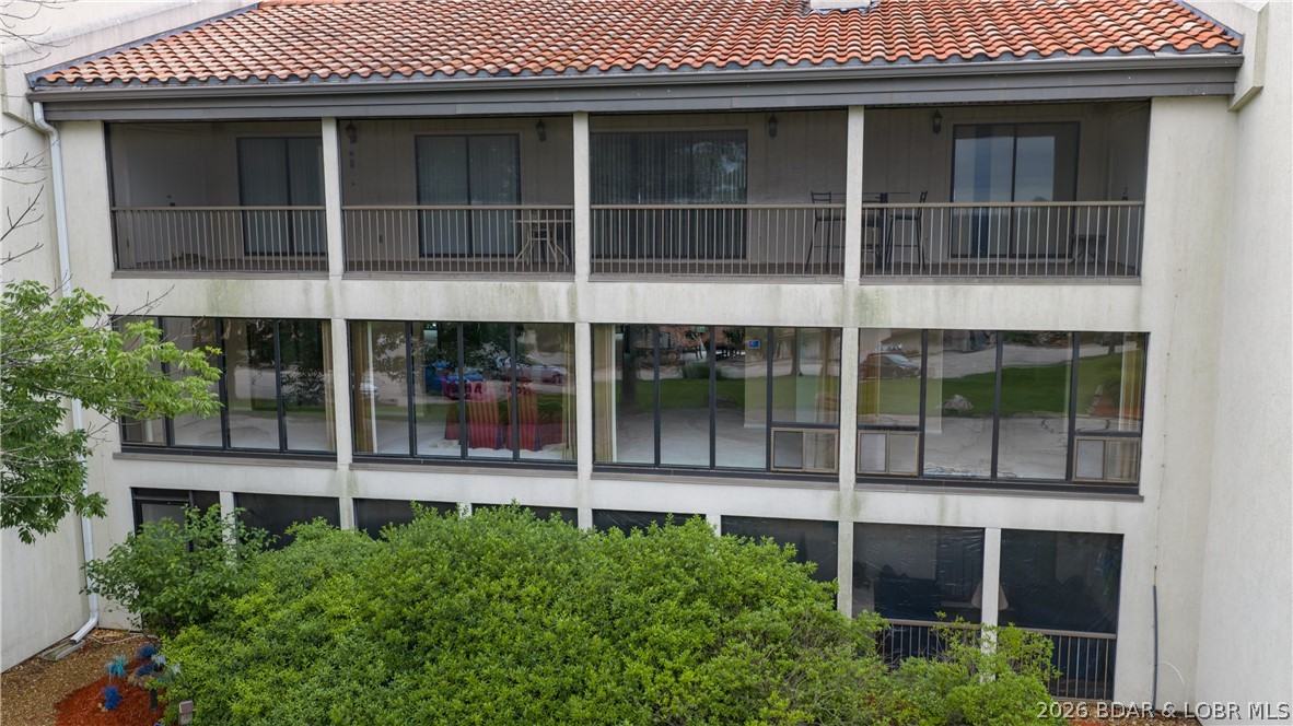 Four Seasons Racqt-Cntry Club - Residential