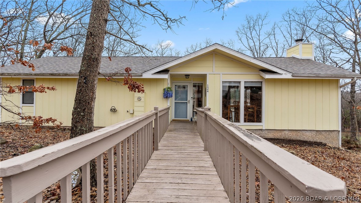 You have to see this 2 Bed, 2 Bath Ranch-Style home located in the desirable Four Seasons Community! Situated on a very gentle lot, this move-in ready home offers comfortable main- level living plus a crawl space for additional storage. The roof is only one year old. The circle drive provides easy in-and-out access and plenty of parking. Enjoy all of the incredible Four Seasons amenities, including multiple pools, internal fishing lakes boat ramps, walking trails, tennis courts, a fitness center, and more! Just minutes away, you will also find a community park and skate park for even more outdoor fun. Conveniently located close to School of the Osage, this home offers both comfort and convenience in a fantastic neighborhood. Call for a private showing today!