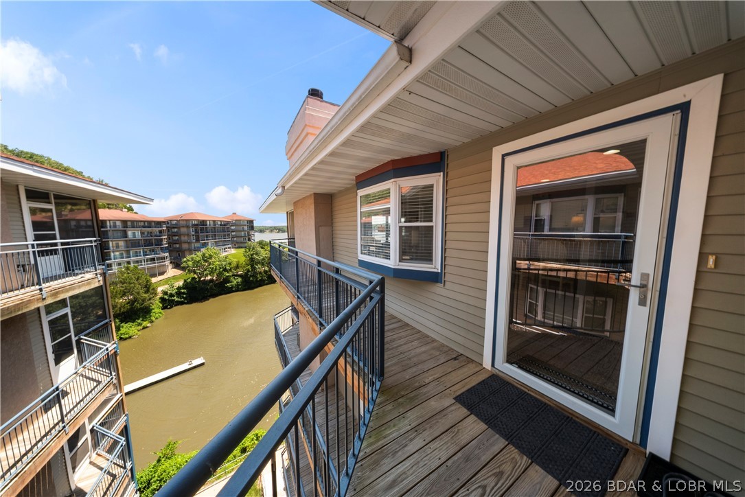 Palisades Condominium - Residential