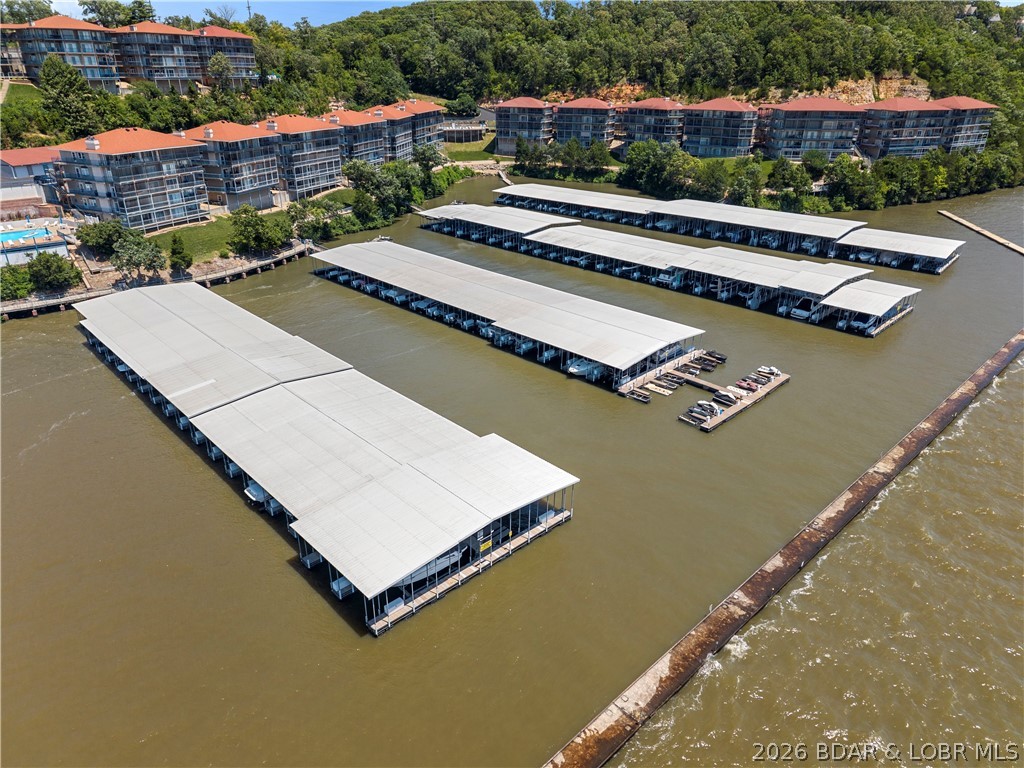 Palisades Condominium - Residential