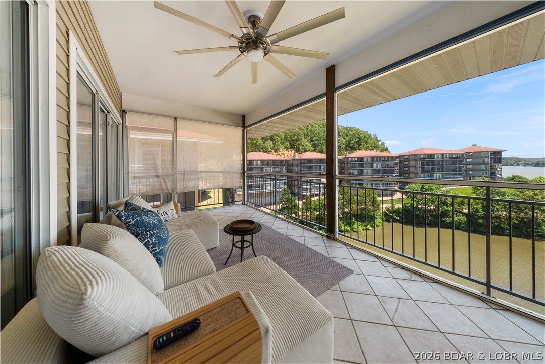 Palisades Condominium - Residential