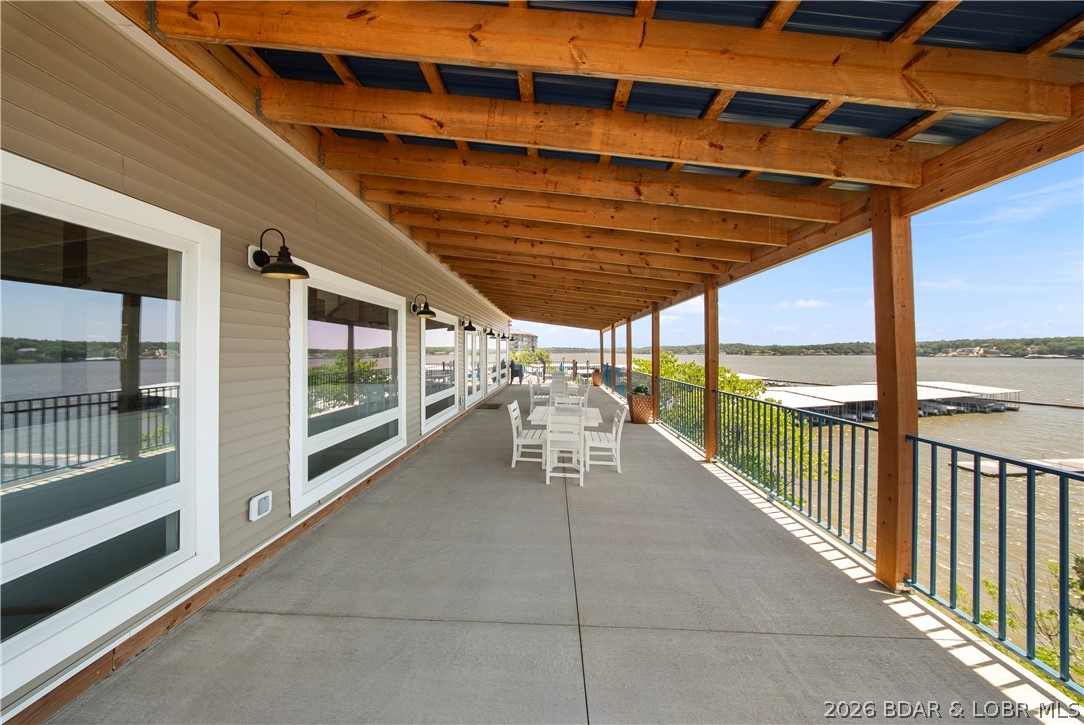 Palisades Condominium - Residential