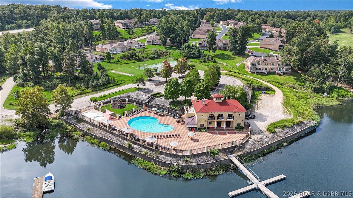 Champions Run - Residential