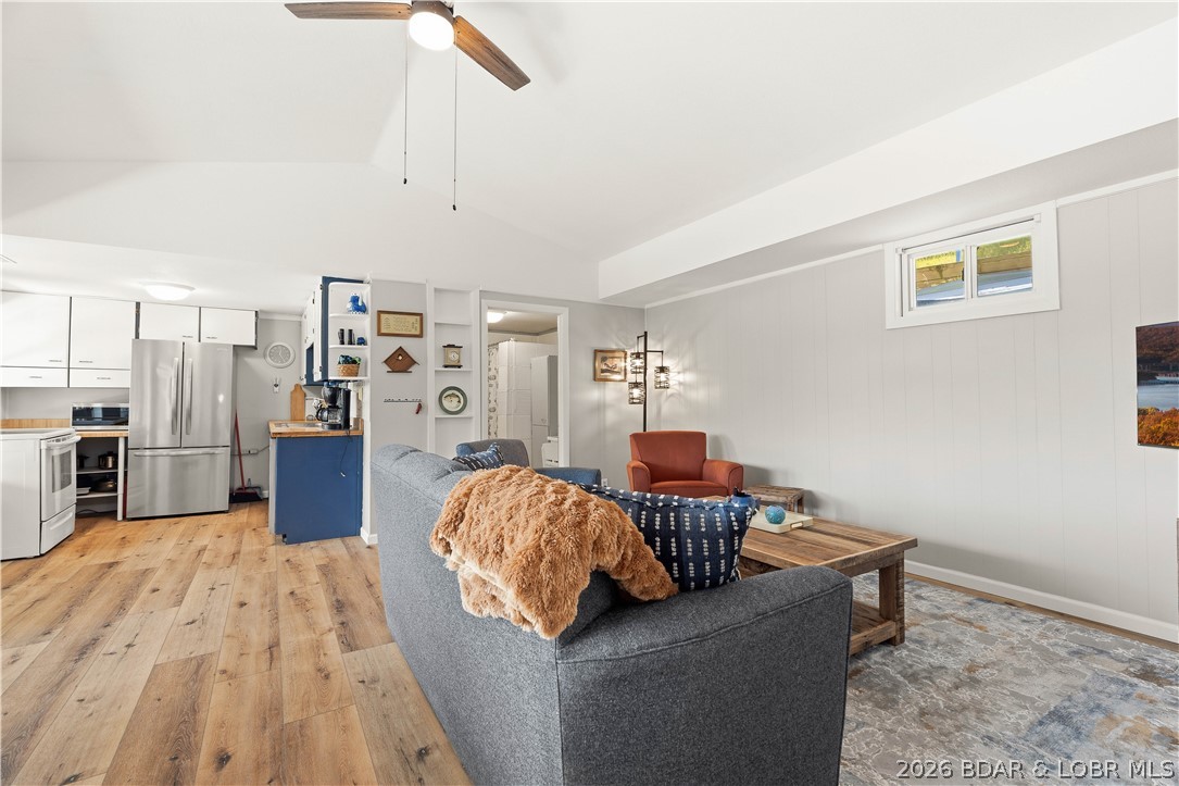 Mel-Dor Acres - Residential