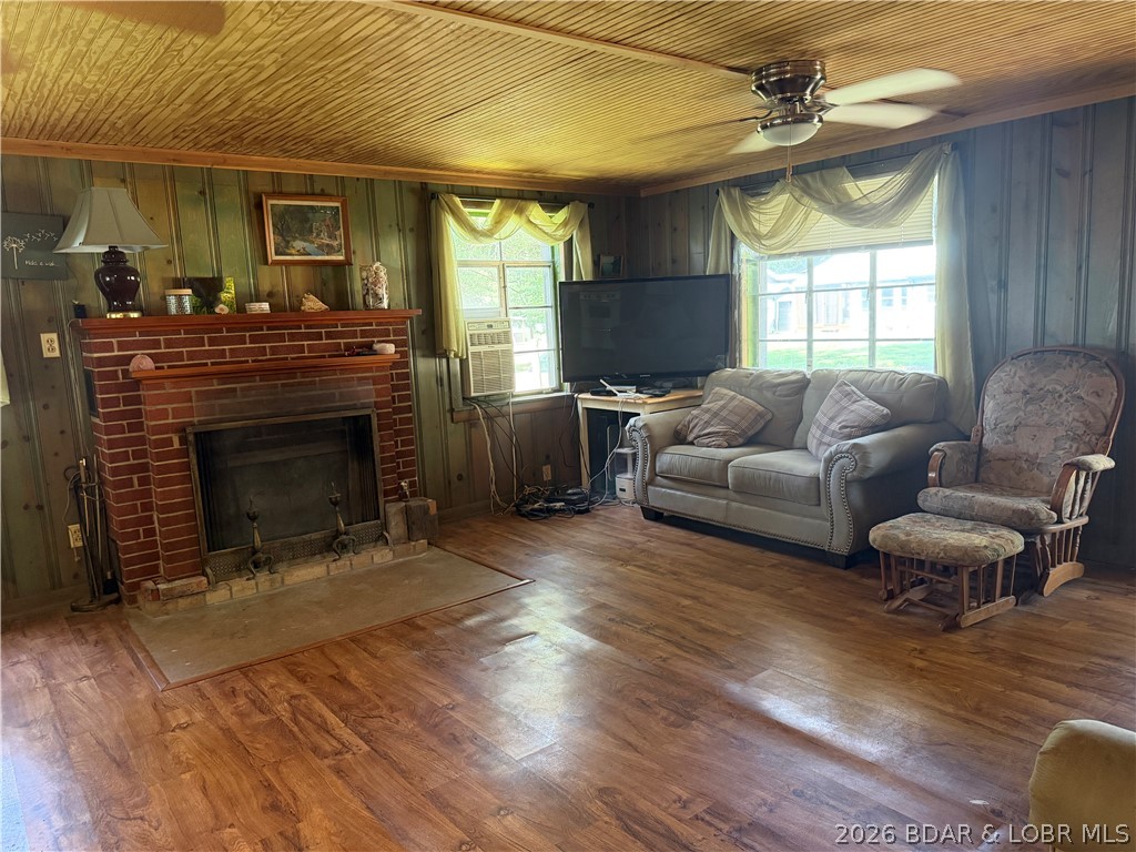 Lazy Acres - Residential