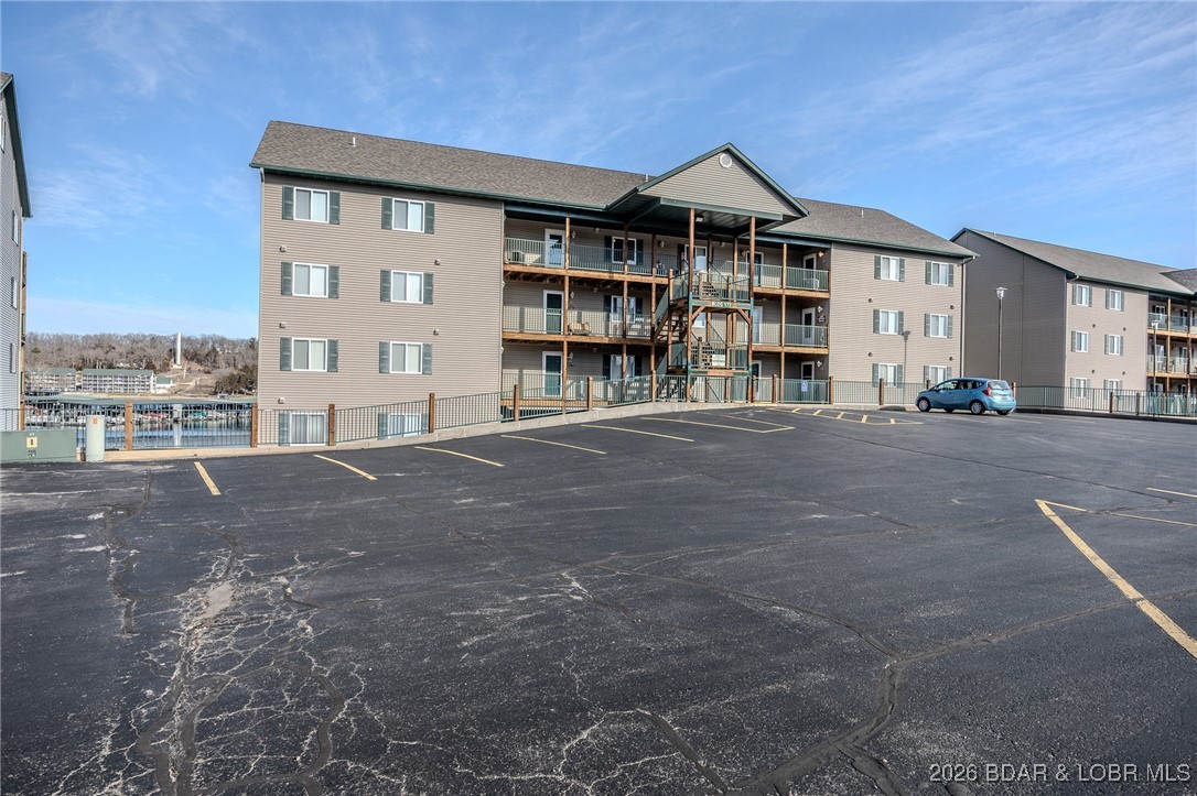 Cedar Glen Condominium - Residential