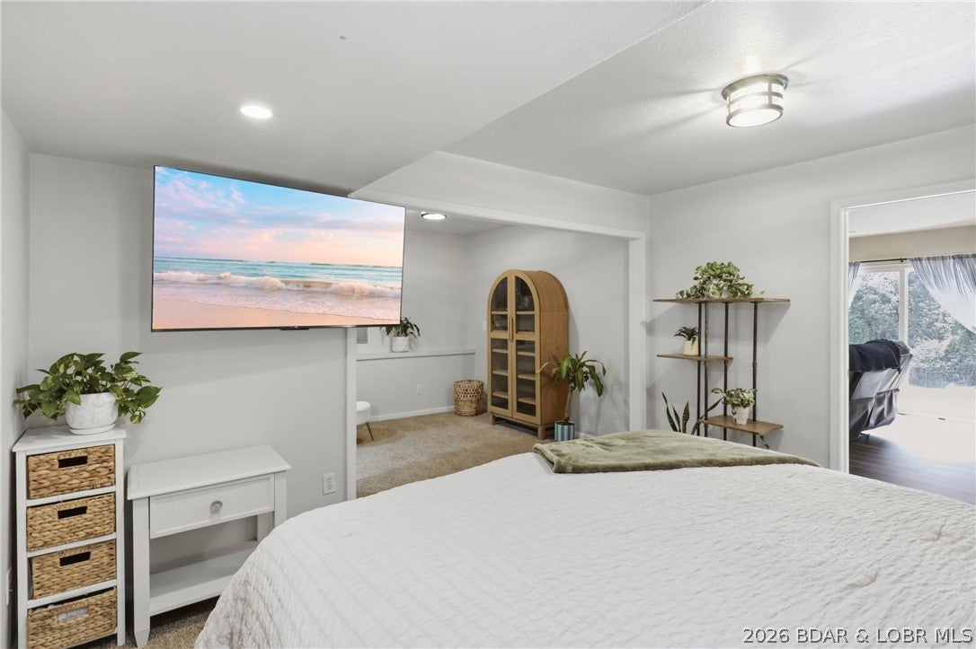 Saddle Ridge - Residential