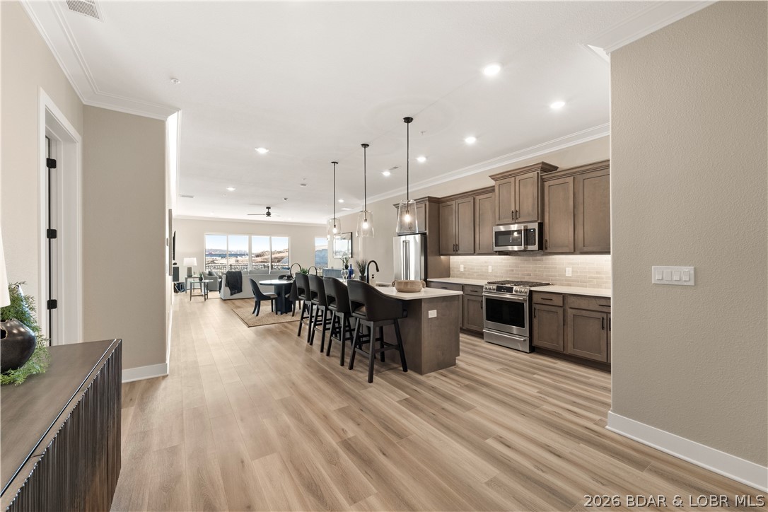 The Hamptons Condominium - Residential