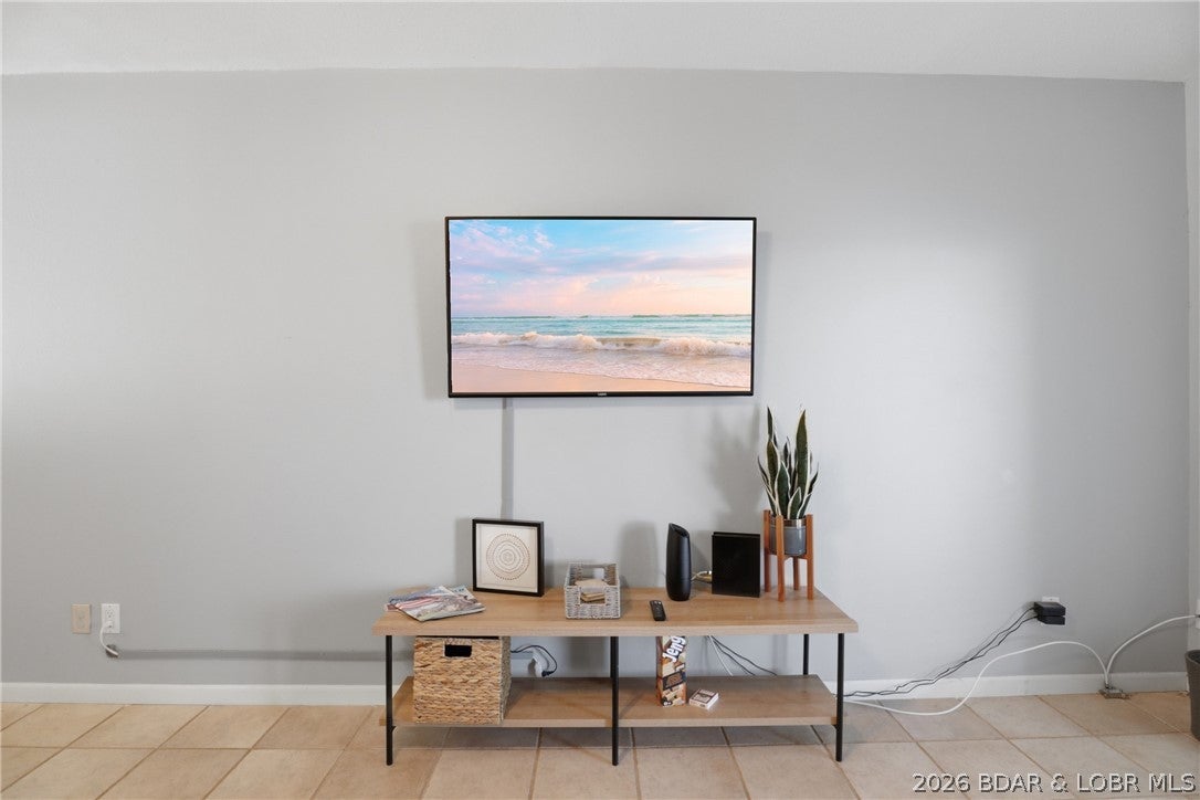 Port-O-Call Condominium - Residential