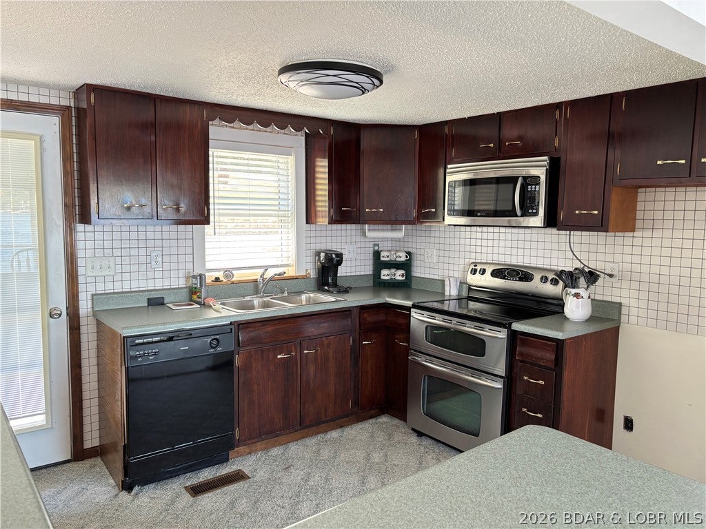 Sportsman Lodge - Residential