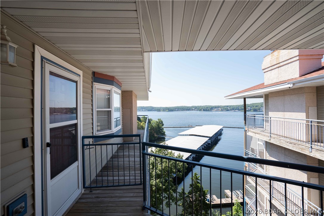 Palisades Condominium - Residential