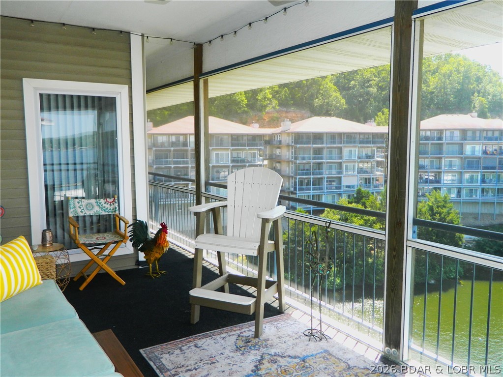 Palisades Condominium - Residential