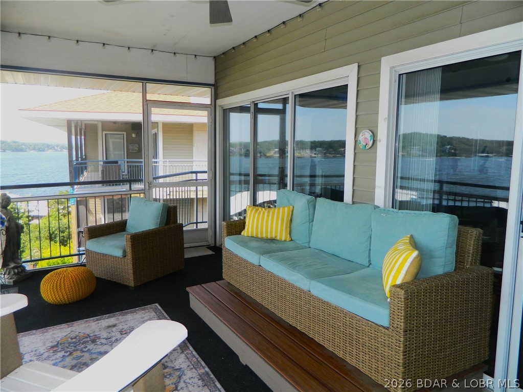 Palisades Condominium - Residential