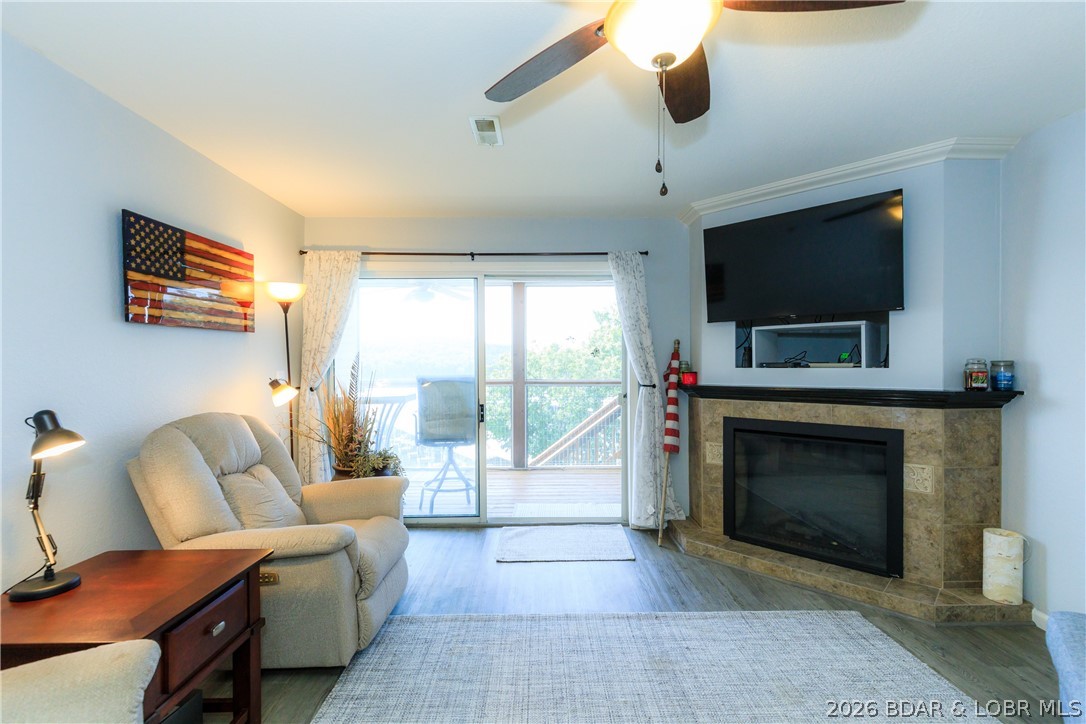 Park Place On The Lake - Residential