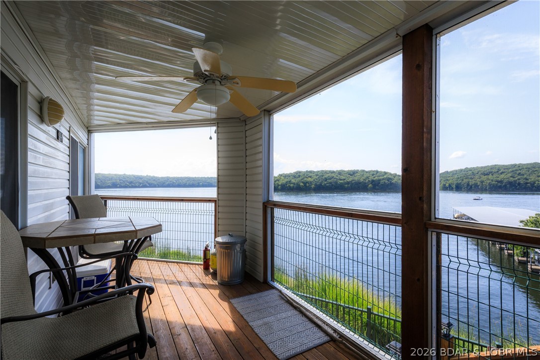 Park Place On The Lake - Residential