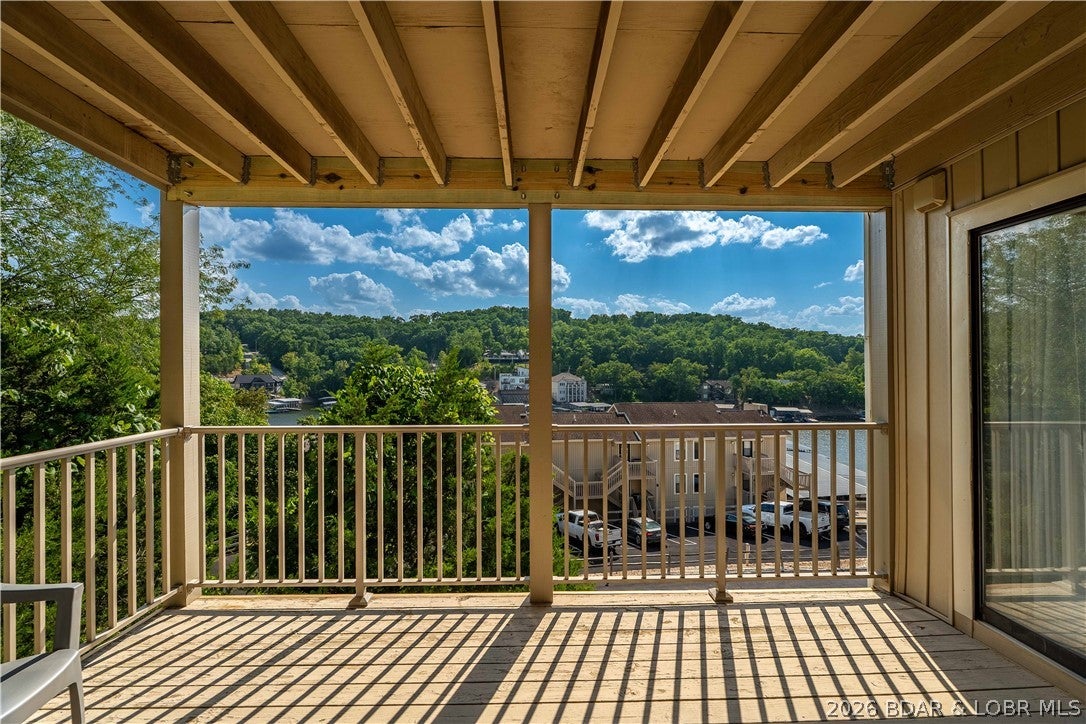Indian Pointe Condominium - Residential