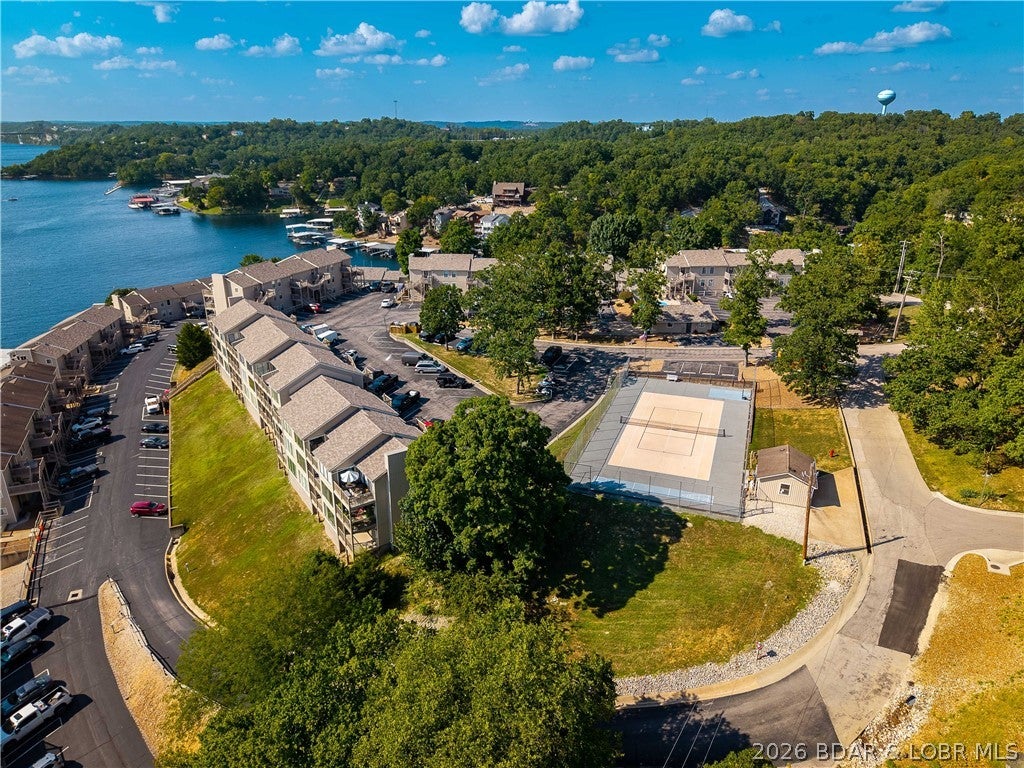 Indian Pointe Condominium - Residential