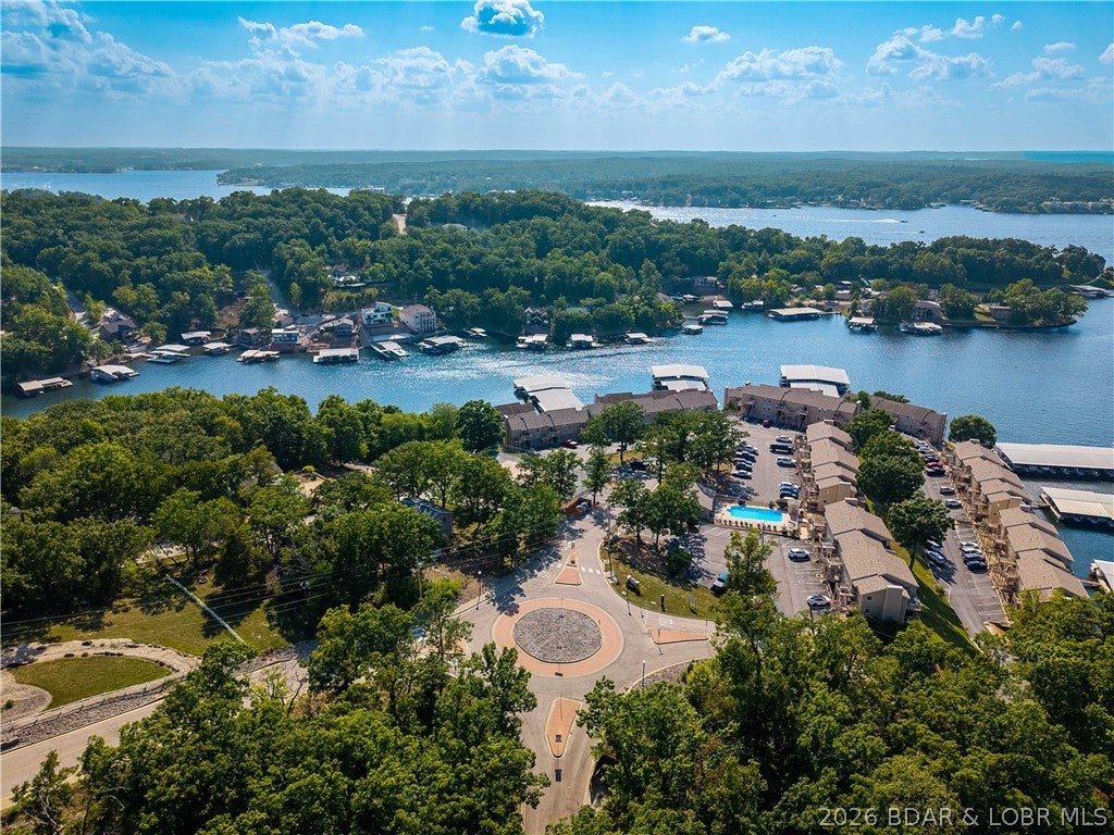 Indian Pointe Condominium - Residential