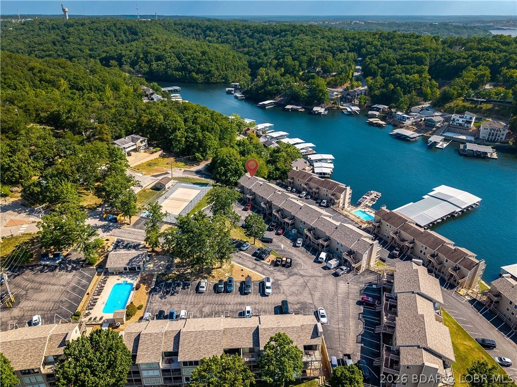 Indian Pointe Condominium - Residential