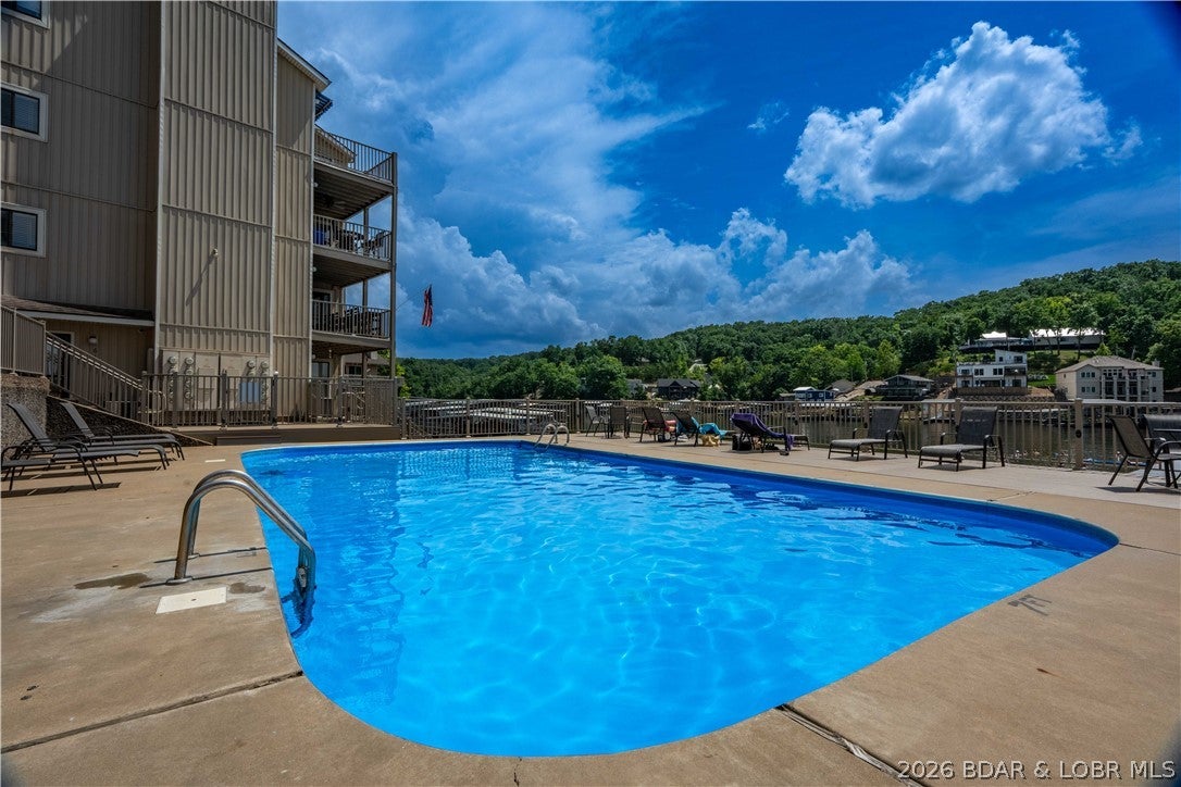Indian Pointe Condominium - Residential