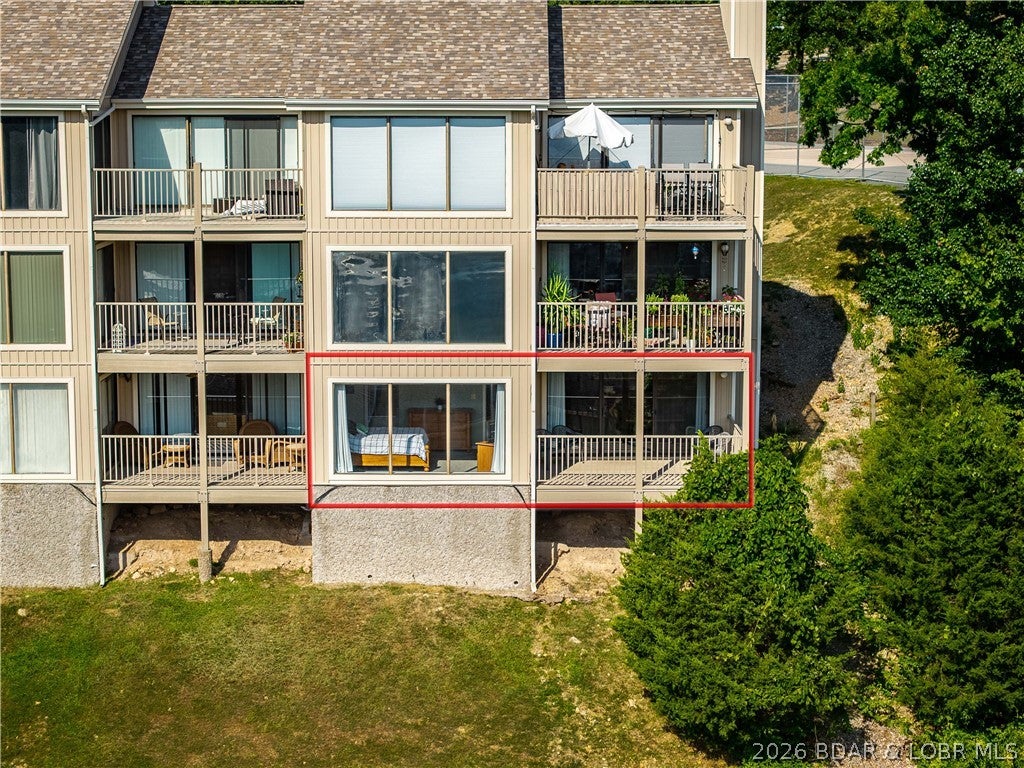 Indian Pointe Condominium - Residential