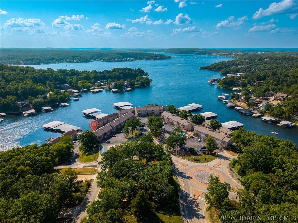 Indian Pointe Condominium - Residential