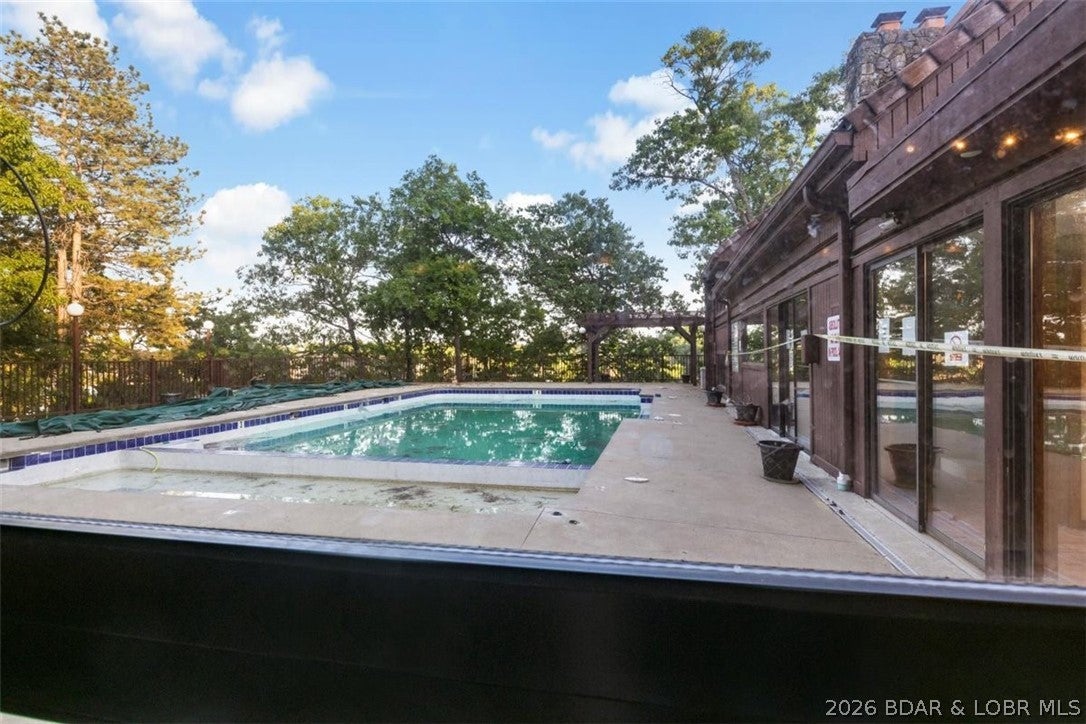 Knolls - Residential