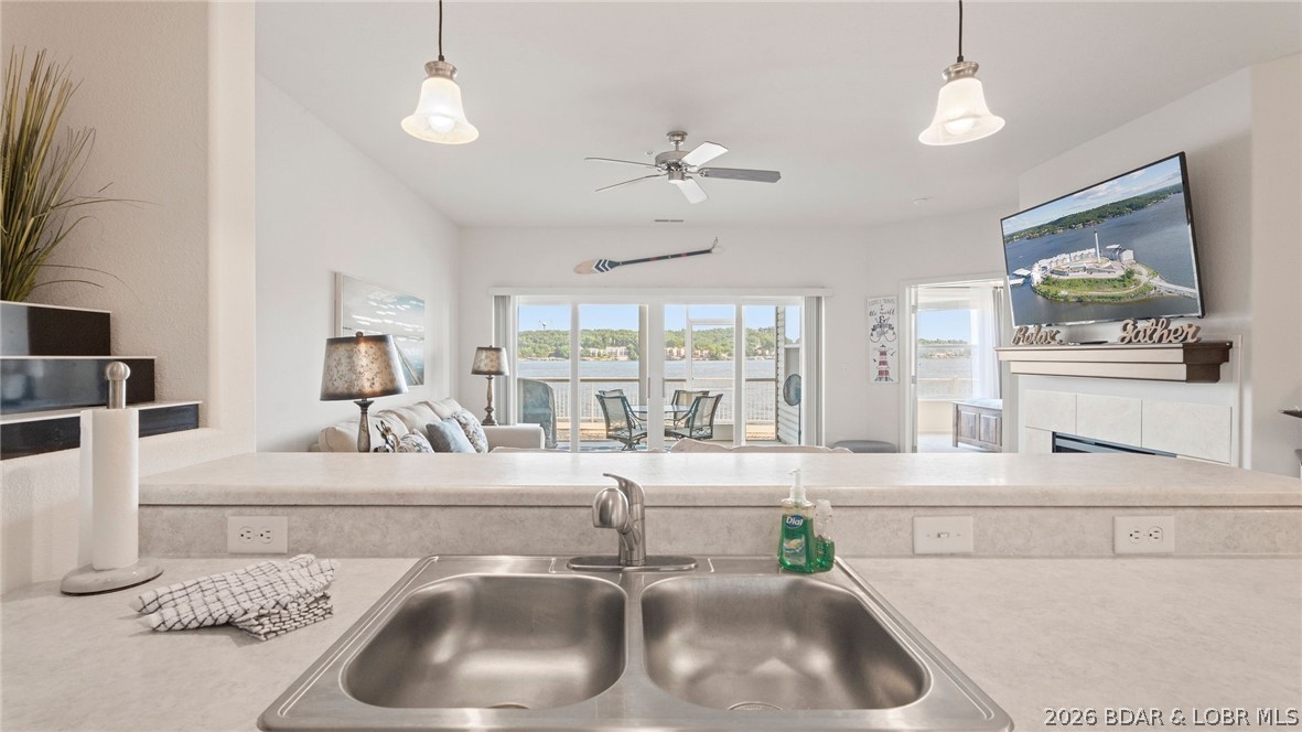 Isla Del Sol - Residential