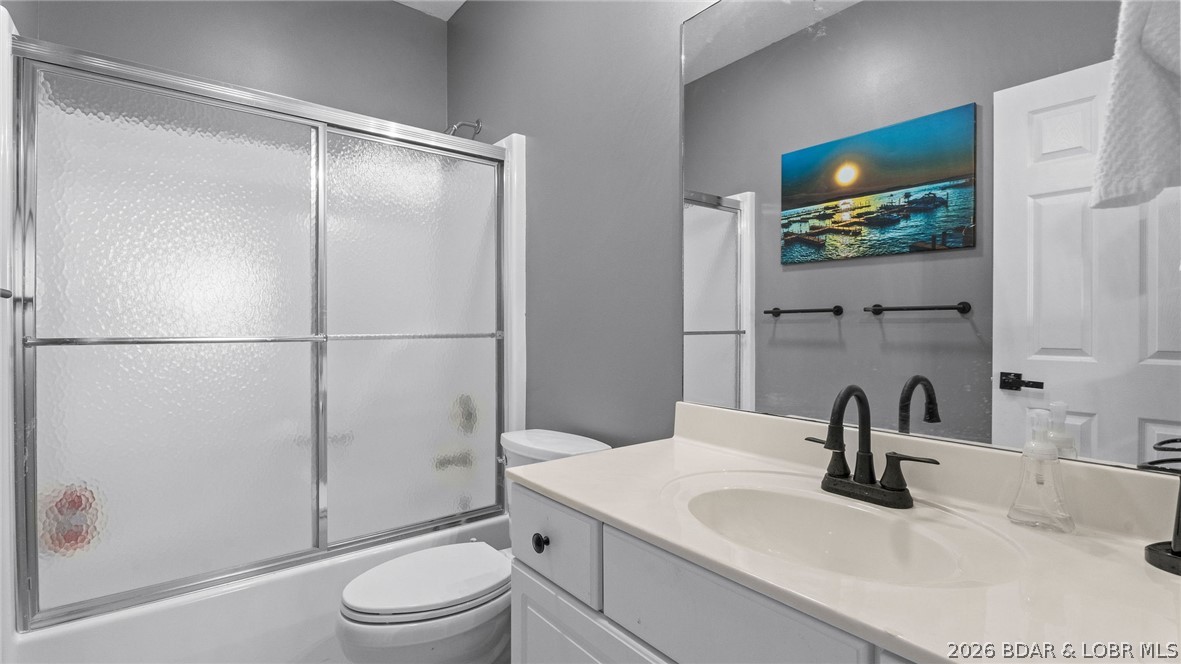 Palisades Condominium - Residential