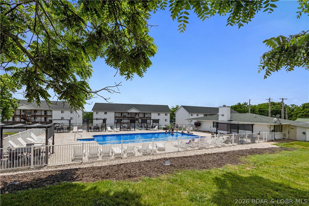 Park Place On The Lake - Residential