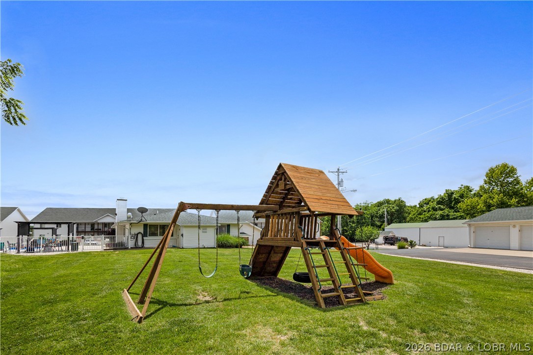 Park Place On The Lake - Residential