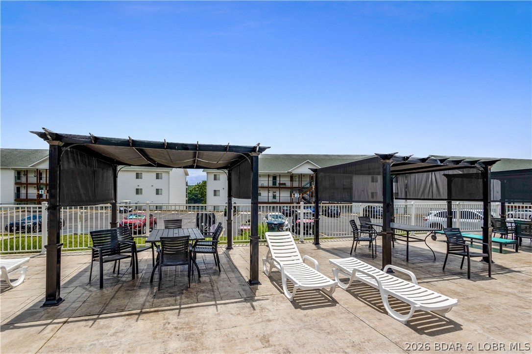 Park Place On The Lake - Residential