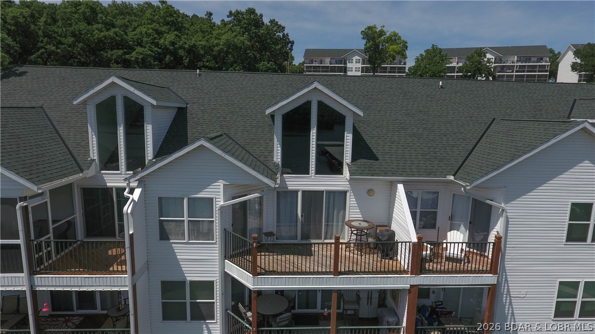 Park Place On The Lake - Residential