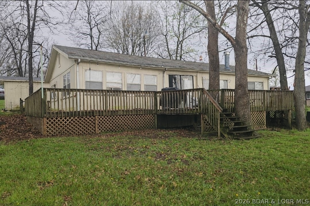 Lakefront investment opportunity! This 3-bedroom, 1-bath home offers incredible potential for investors or buyers looking to create their dream waterfront retreat. Property does need some work, but the value is in the unbeatable location right on the water. With vision and updates, this could be a fantastic primary residence, vacation home, or rental property. Don’t miss your chance to own lakefront property at an affordable price!