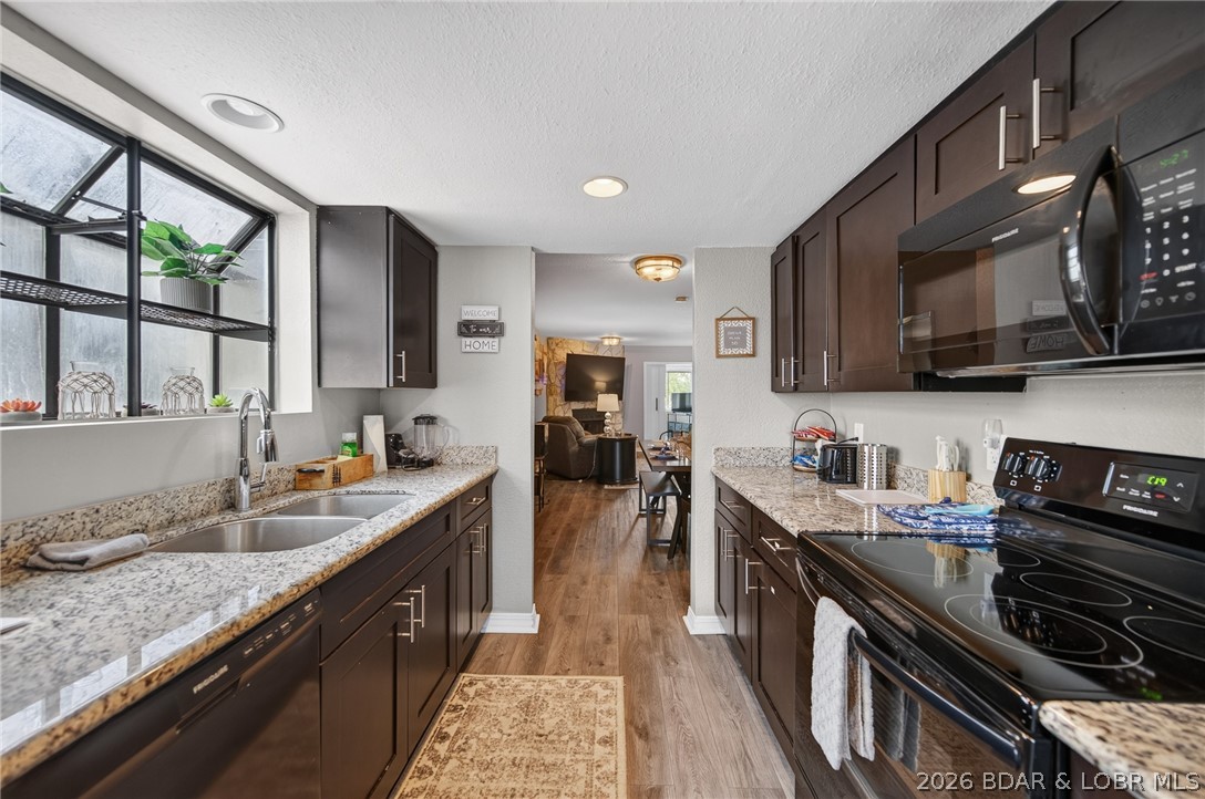 Four Seasons Racqt-Cntry Club - Residential