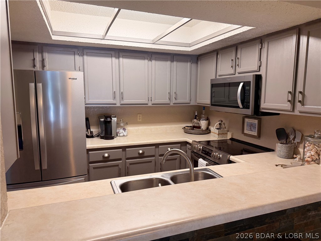 Wood Crest Condominiums - Residential