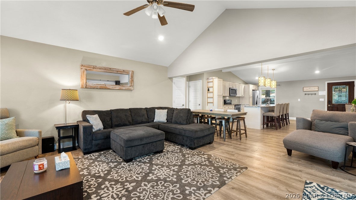Peninsula Towne Homes Condo - Residential