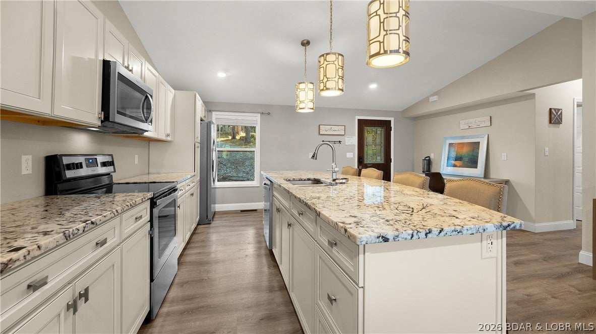 Peninsula Towne Homes Condo - Residential