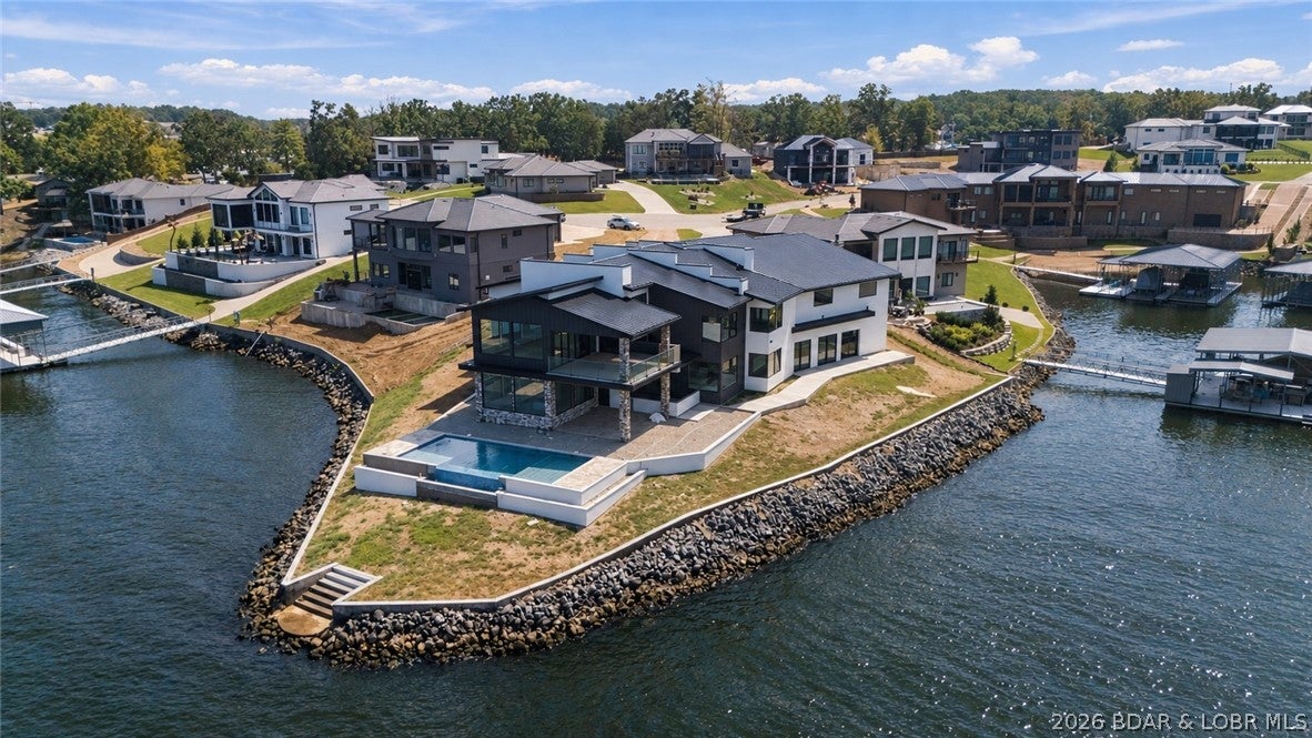 Shooters 21 - Residential