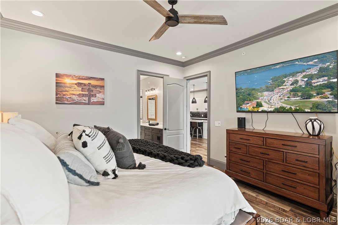 The Hamptons Condominium - Residential