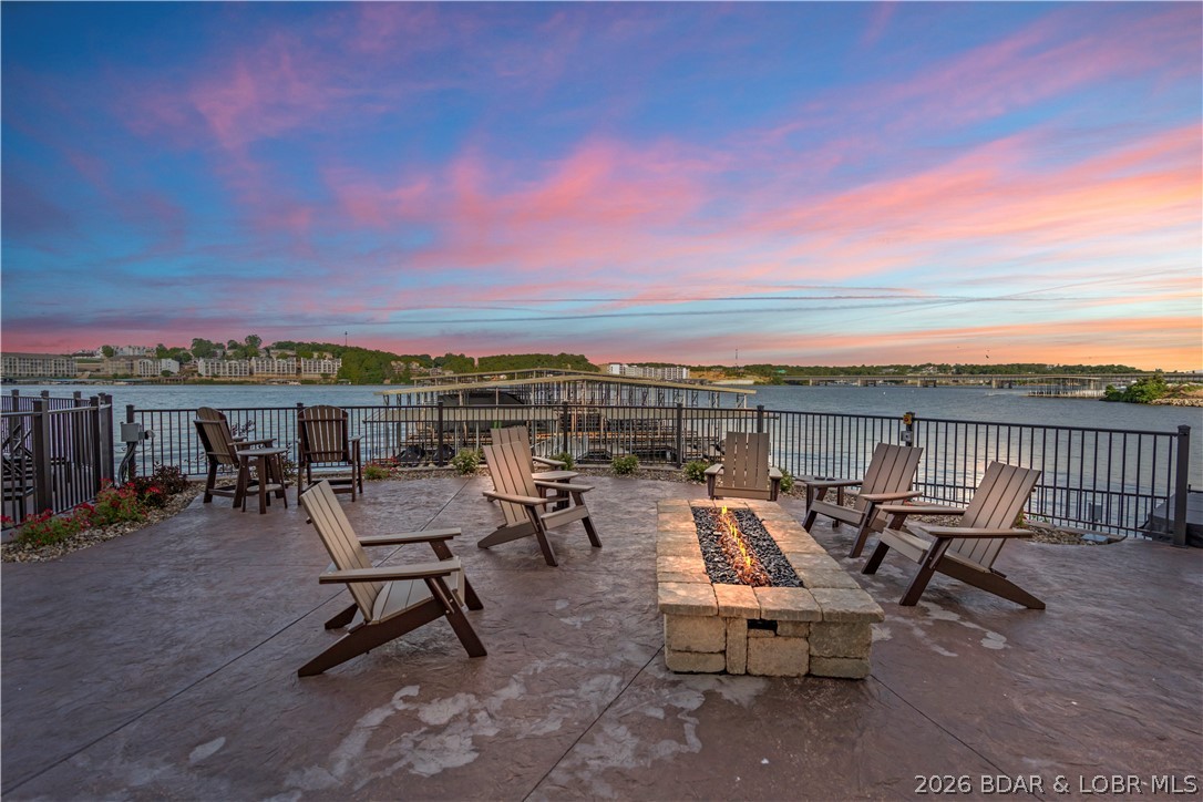 The Hamptons Condominium - Residential