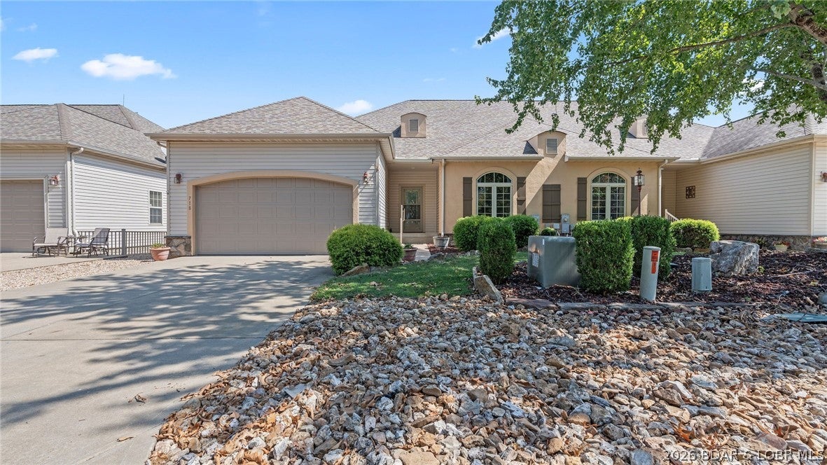 Villas at Shores of Camelot - Residential