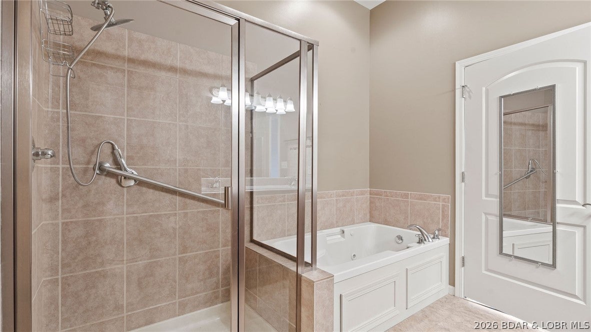 Villas at Shores of Camelot - Residential