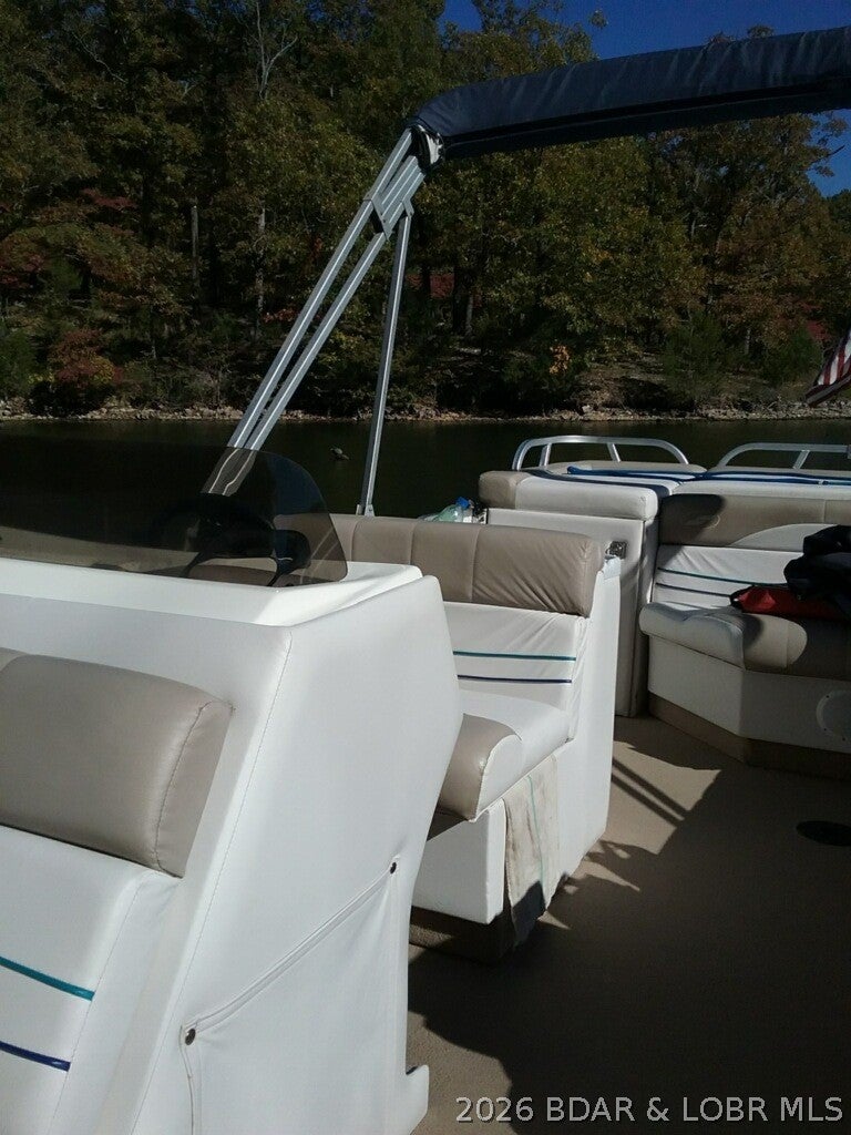 Park Place On The Lake - Residential
