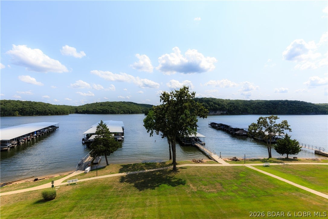 Park Place On The Lake - Residential