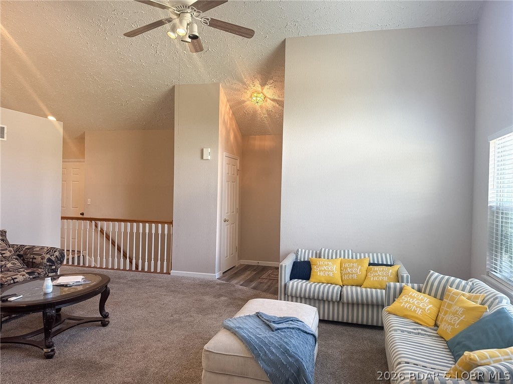 Niangua Hill - Residential