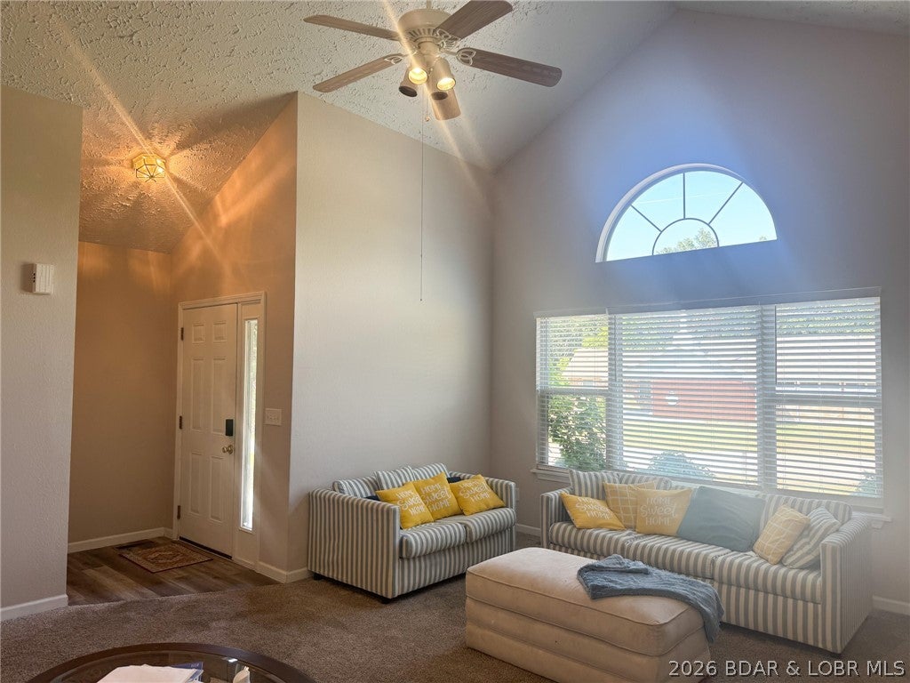 Niangua Hill - Residential