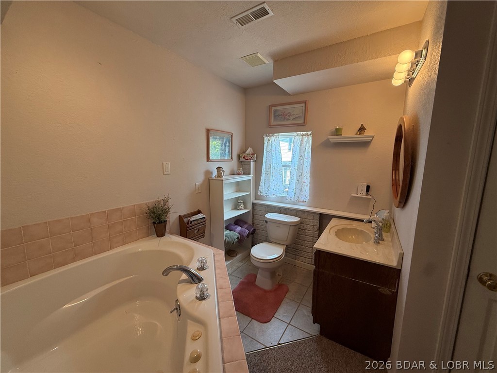 Dixie Hills - Residential