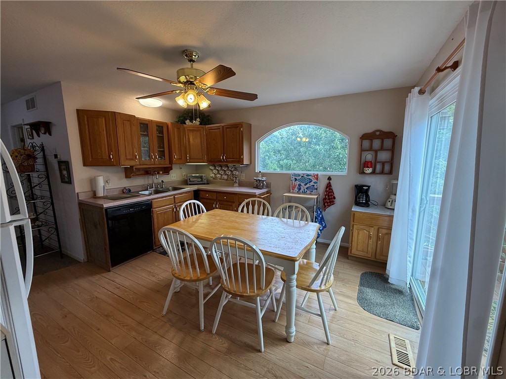 Dixie Hills - Residential